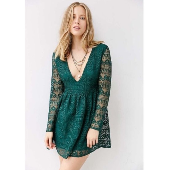 REDUCED // UO Little White Lies Emerald Dress - Picture 2 of 8